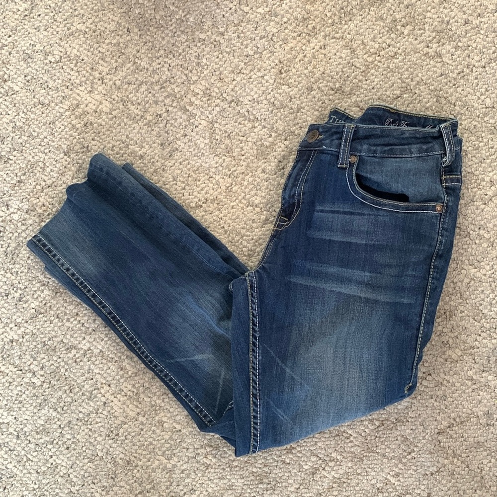 Cowgirl Tuff barbwire embroidered distressed denim jeans Size 32- HEMMED